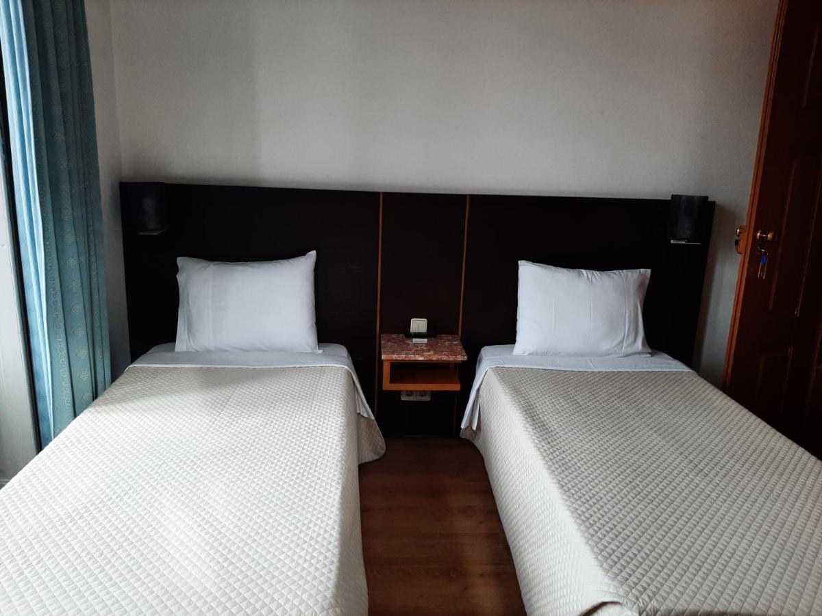 Residencial Aviz Hotel โกอิมบรา ภายนอก รูปภาพ