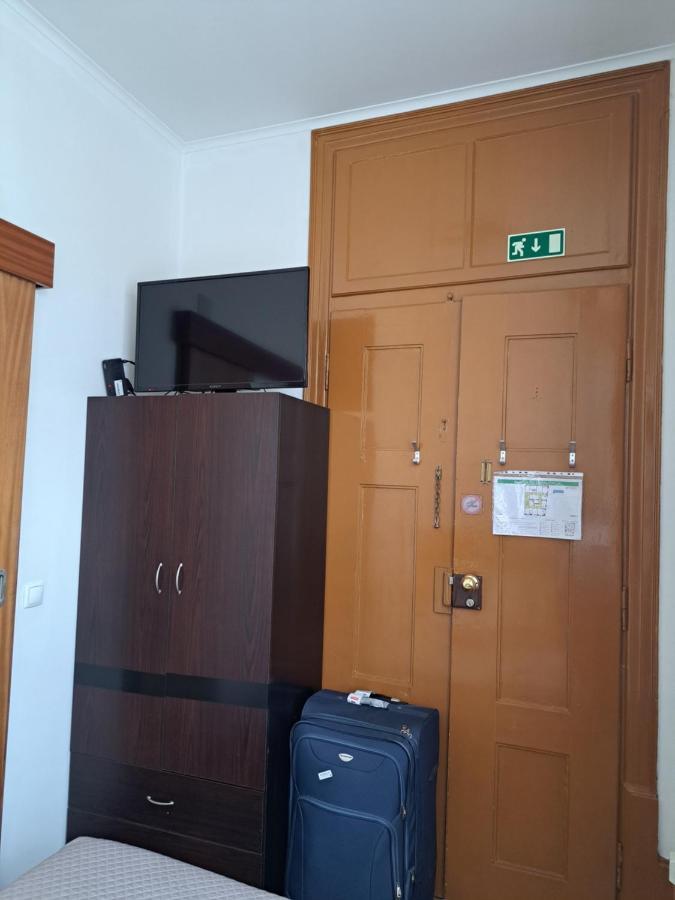 Residencial Aviz Hotel โกอิมบรา ภายนอก รูปภาพ
